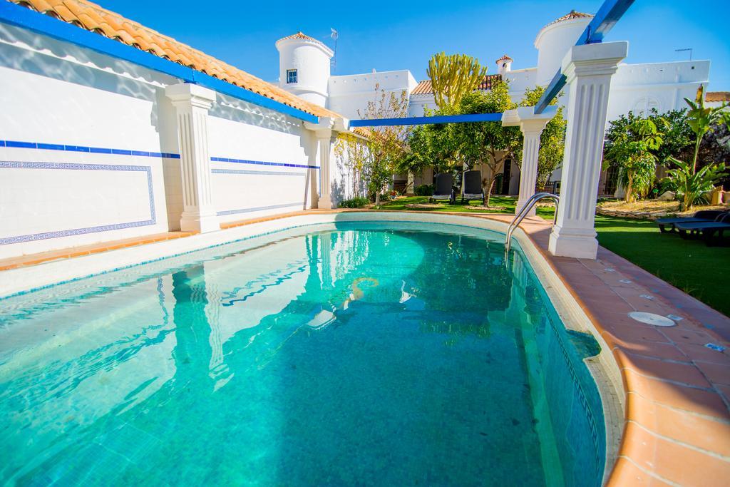 16:9 Los Molinos Suites Almeria Phòng bức ảnh